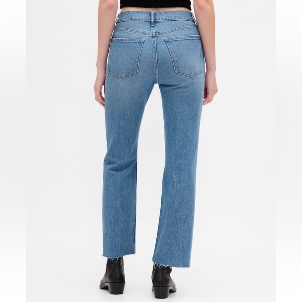 GAP Mid-Wash Medium Indigo High Rise Straight Raw Hem Cropped Jeans size 31 r - Picture 7 of 9
